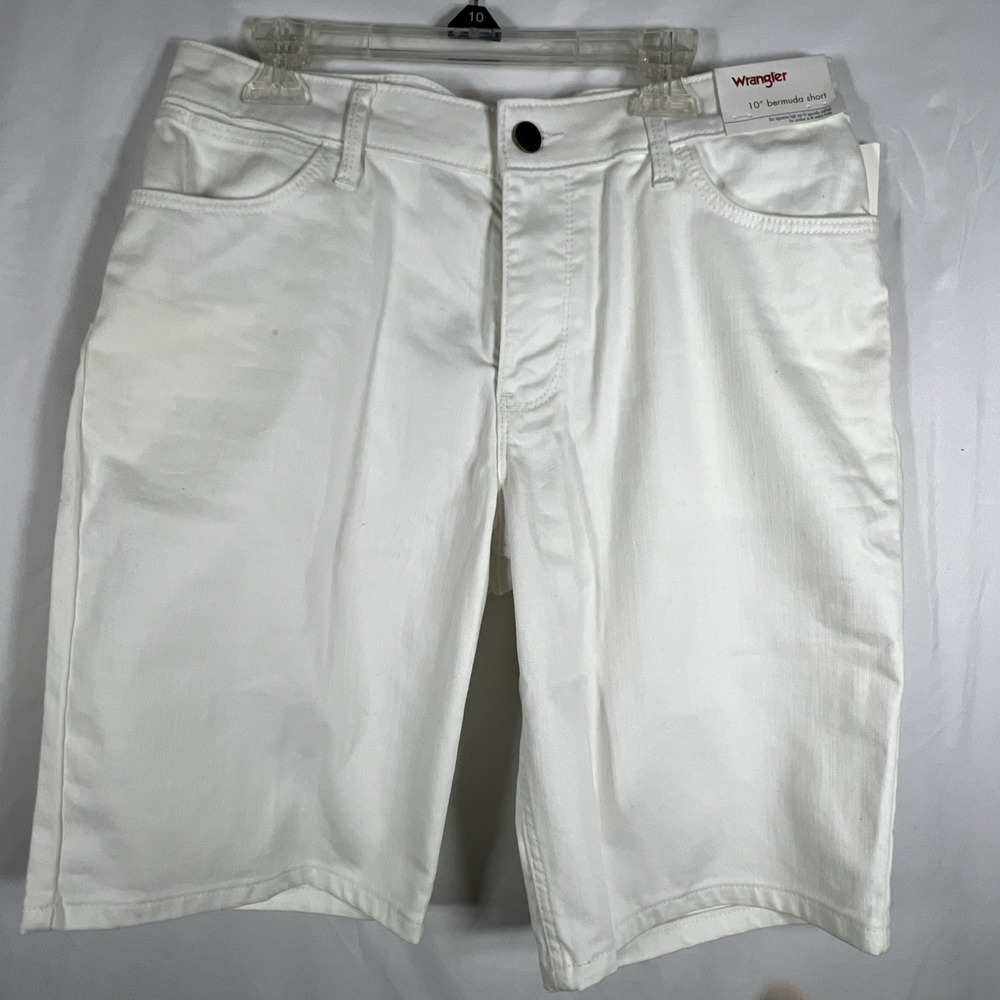 Wrangler Women's 10" Bermuda Shorts‎ size 6 white NWT